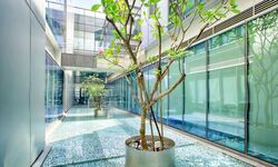 SQUARE 2 (D11), Retail #504861731